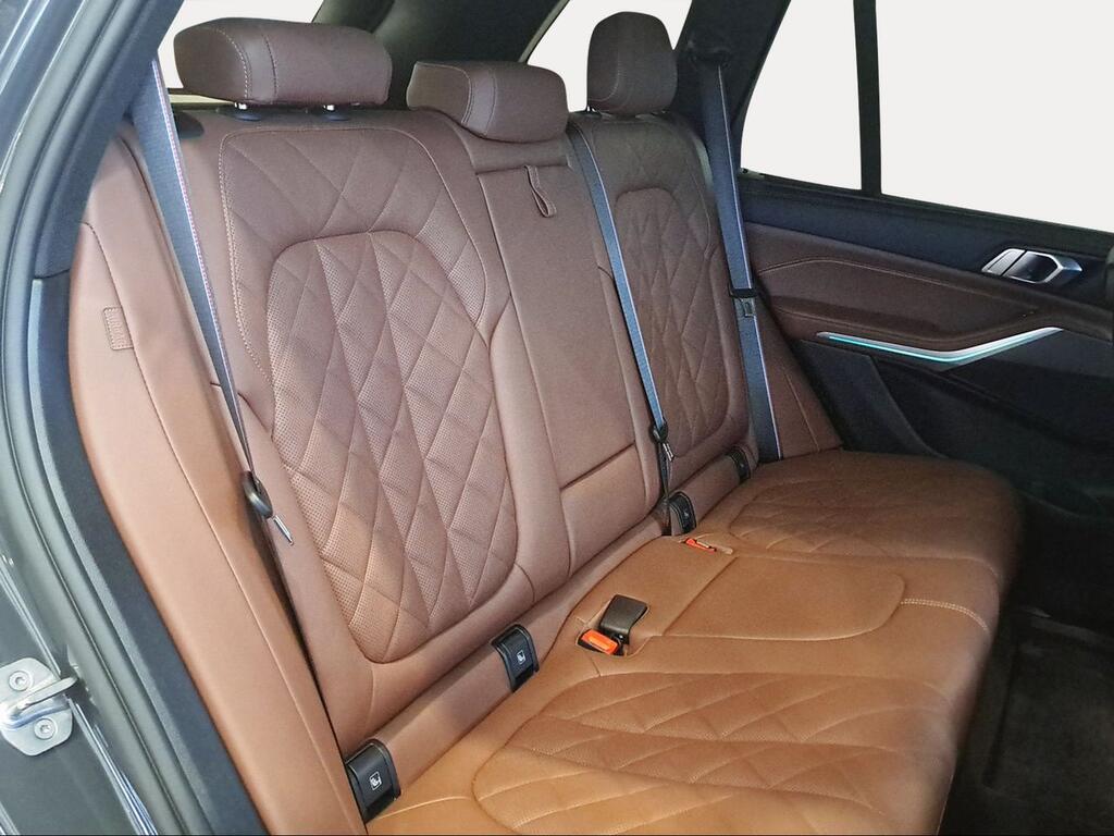 BMW X5 xDrive40d - Foto 872