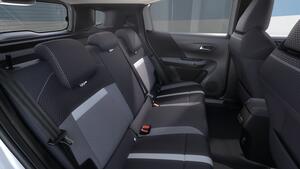 Opel Frontera 1.2T XHT Hybrid eDCT6 81kW Edition