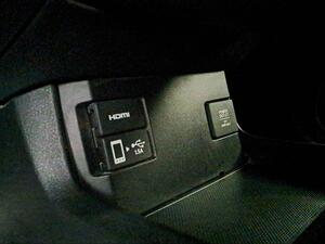 Honda Civic 1.0 I-VTEC TURBO ELEGANCE NAV
