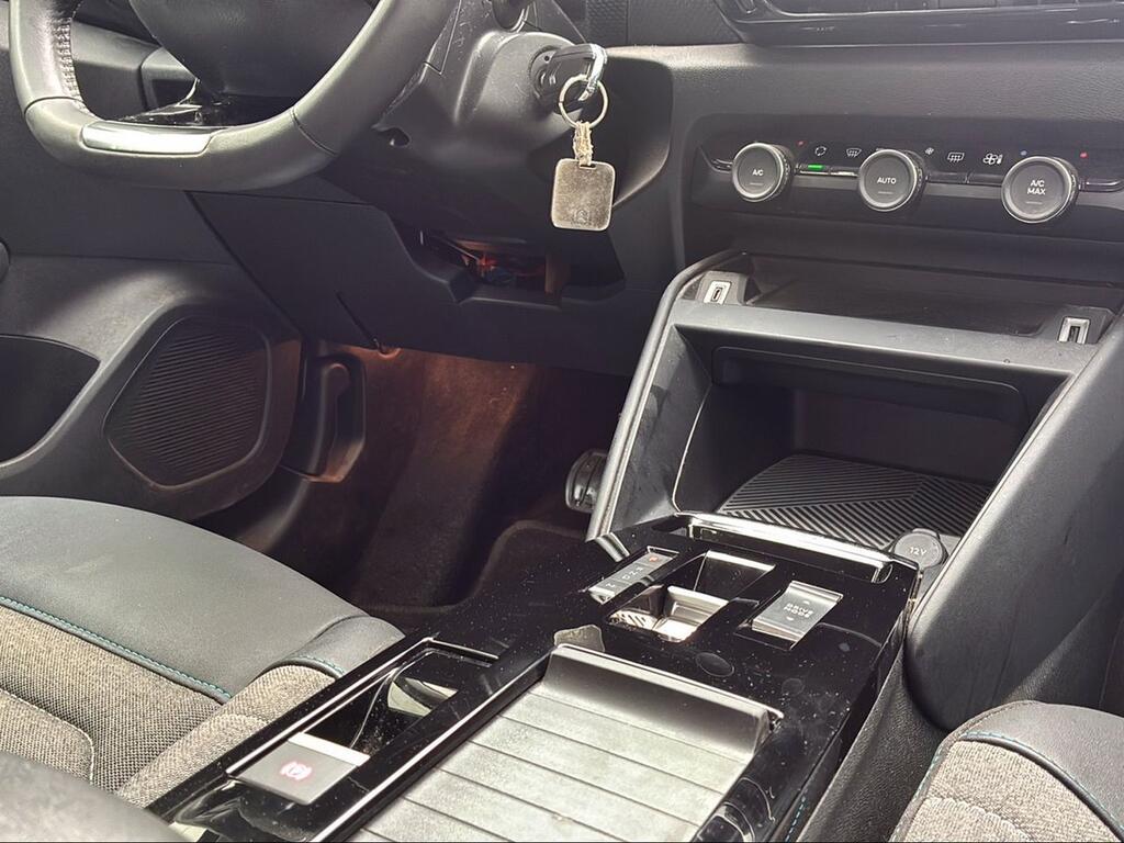 Citroën C4 BlueHDi 130 S&S EAT8 Feel Pack - Foto 1276