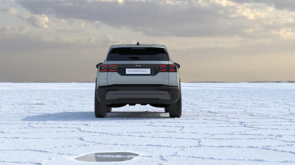 Jeep Compass Full Electric Jeep Compass BEV First Edi - Foto 547