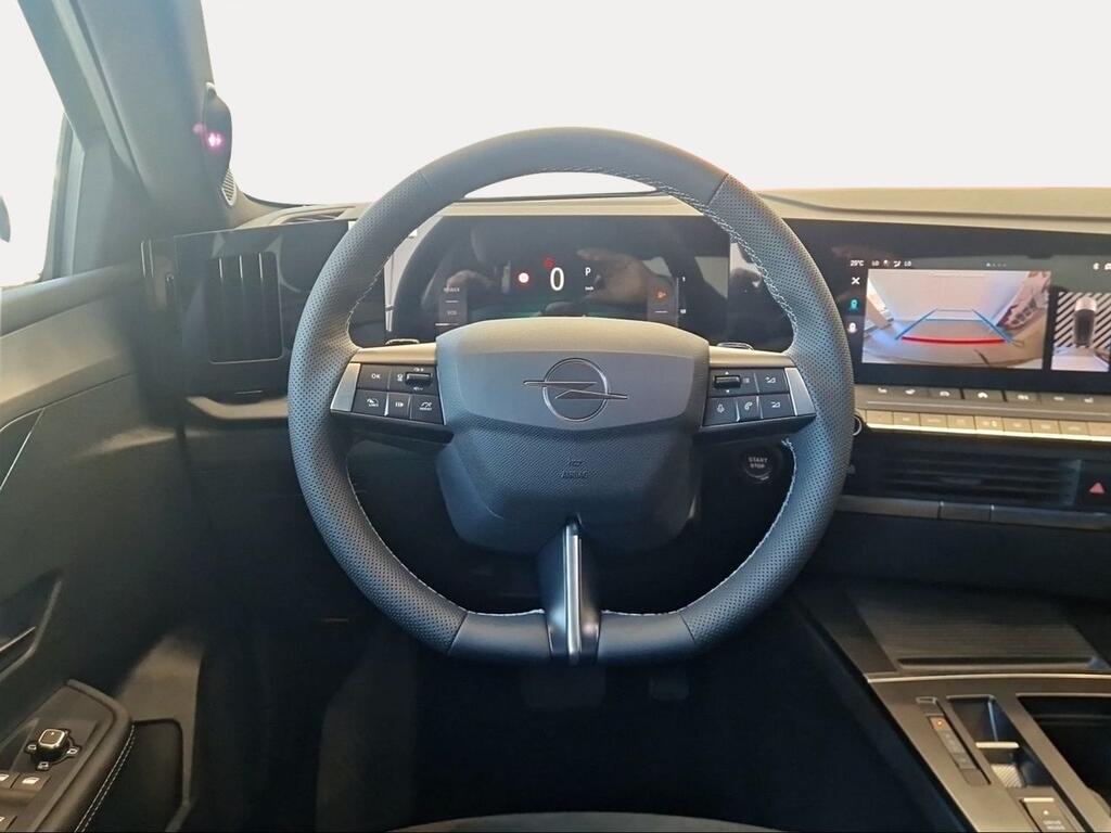 Opel Astra 1.2T XHT Hybrid 107kW Ultimate eDCT6 - Foto 752