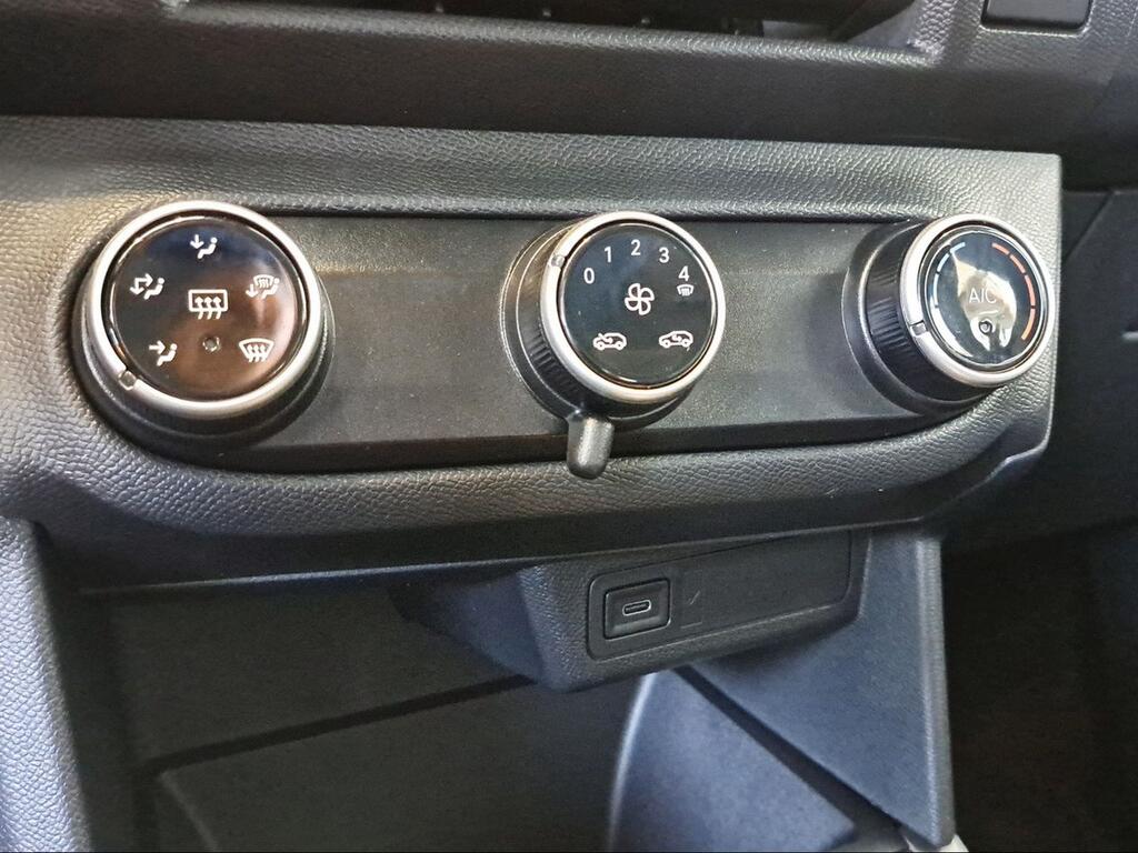 Opel Frontera 1.2T XHT Hybrid eDCT6 107kW Edition - Foto 688