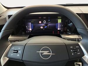 Opel Frontera 1.2T XHT Hybrid eDCT6 107kW Edition