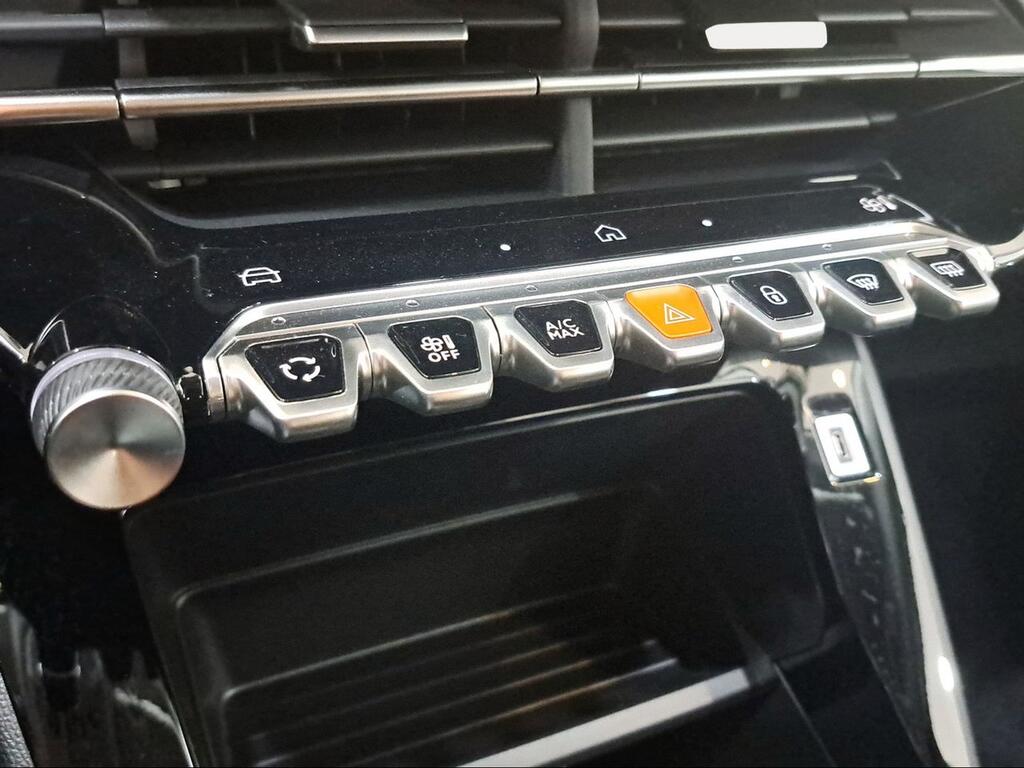 Peugeot 208 Style Gasolina 100 S&S 6 Vel MAN - Foto 702