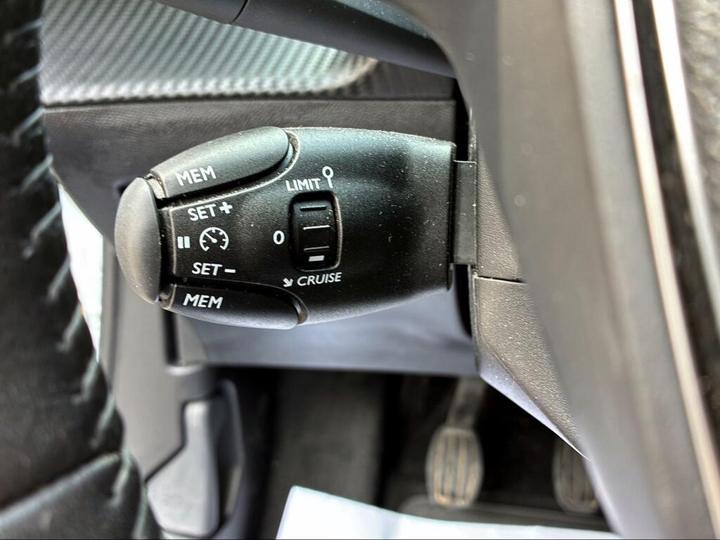 Peugeot 2008 Active Puretech 100 S&S 6 Vel. MAN - Foto 1509