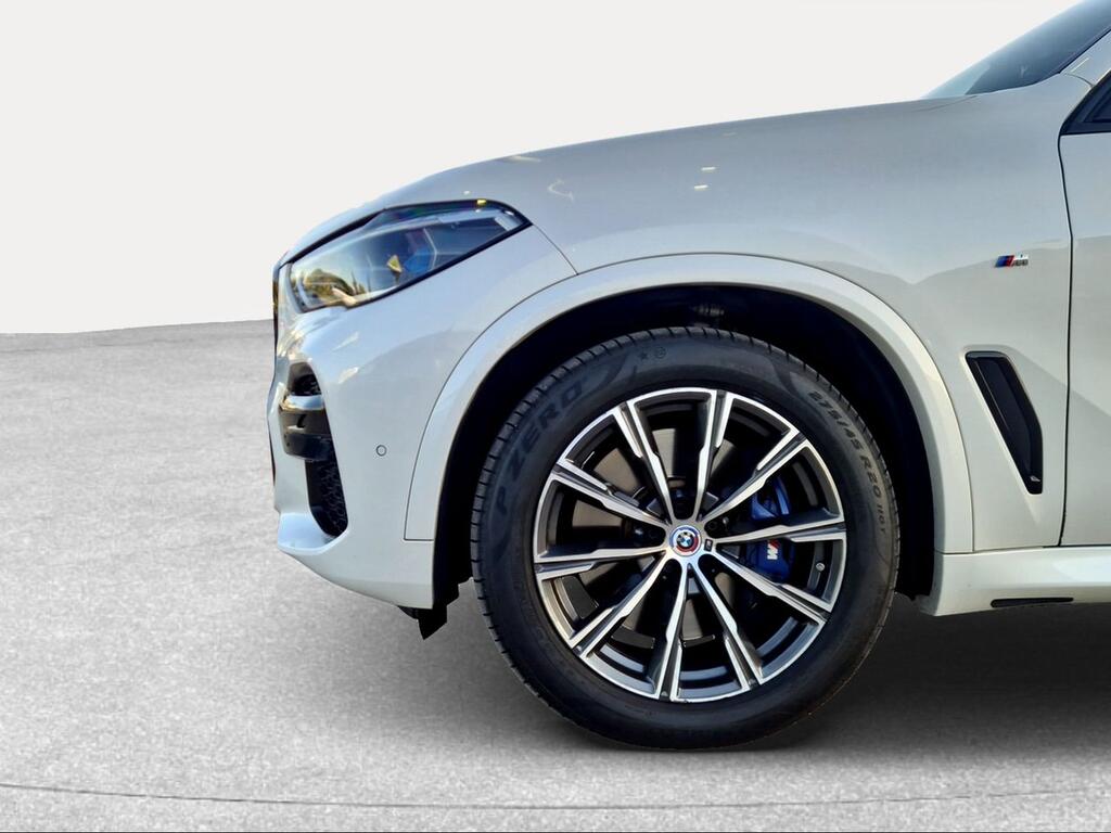BMW X5 xDrive40d - Foto 611