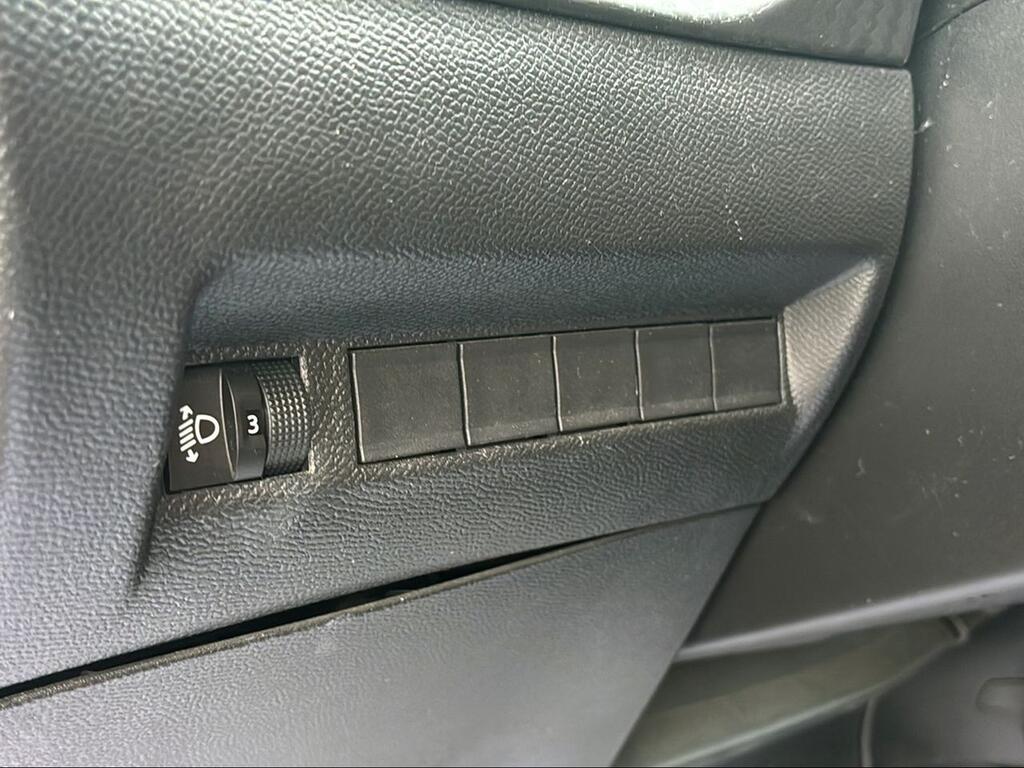 Peugeot 208 Style HYBRID 110 eDCS6 - Foto 542