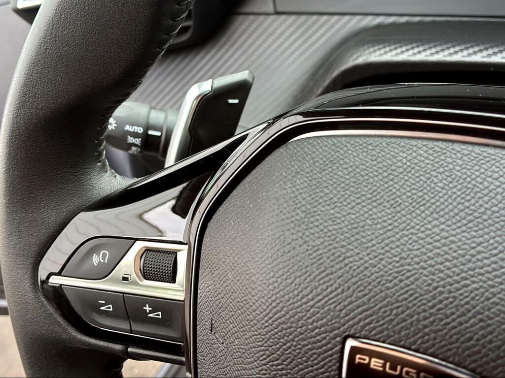 Peugeot 208 Style HYBRID 110 eDCS6 - Foto 543