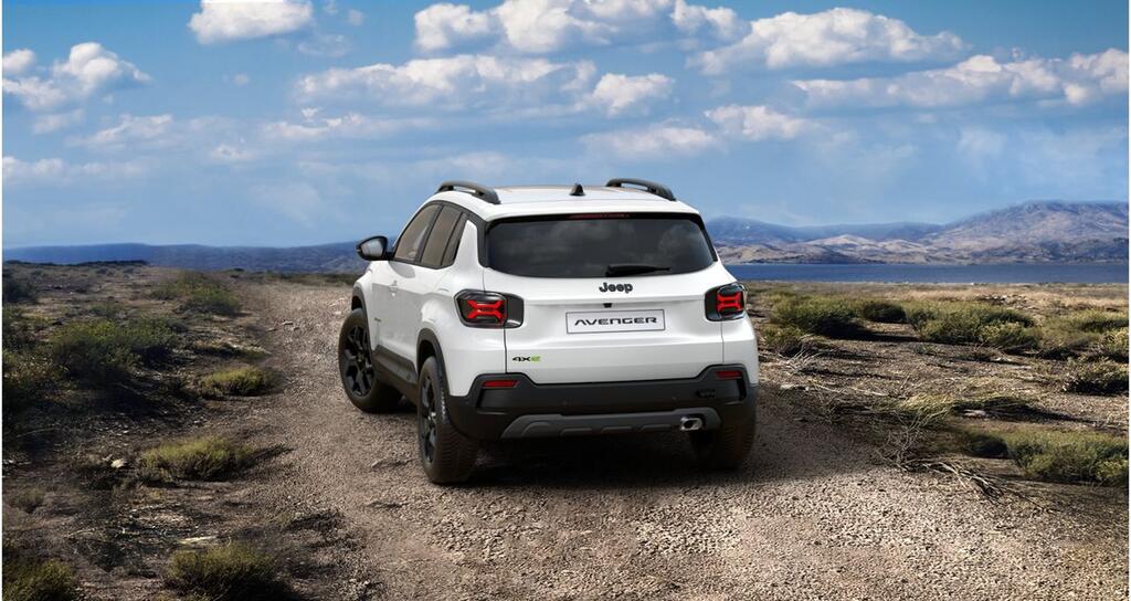 Jeep Avenger 1.2 eHybrid 4xe 136CV T. North Face - Foto 308