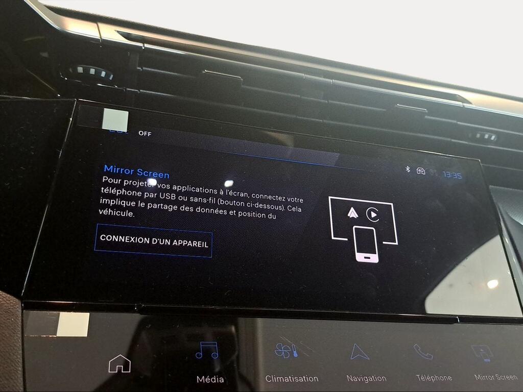 Peugeot e-408 GT Eléctrico 210 (157 Kw) - Foto 512