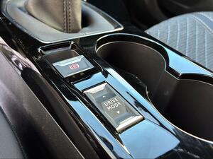 Peugeot 2008 Allure Puretech 100 S&S 6 Vel. MAN