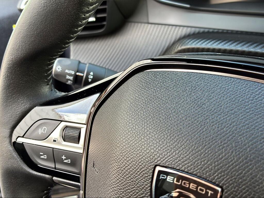 Peugeot 2008 Allure Puretech 100 S&S 6 Vel. MAN - Foto 388