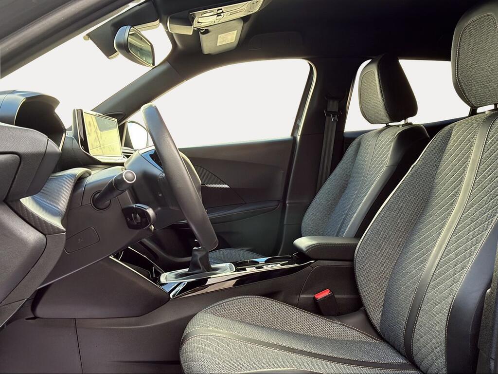 Peugeot 2008 Allure Puretech 100 S&S 6 Vel. MAN - Foto 373