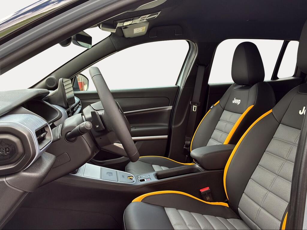 Jeep Avenger 1.2 eHybrid 4xe 145CV T. North Face - Foto 1463