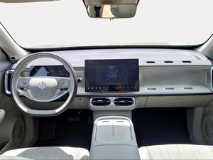 Leapmotor B10 B10 REEV 18.8 kWh Design Auto