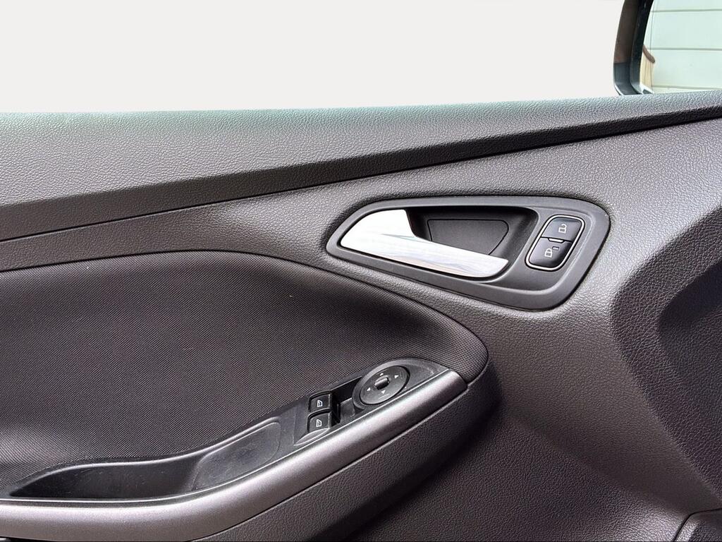 Ford Focus 1.0 Ecoboost 74kW Trend - Foto 1545