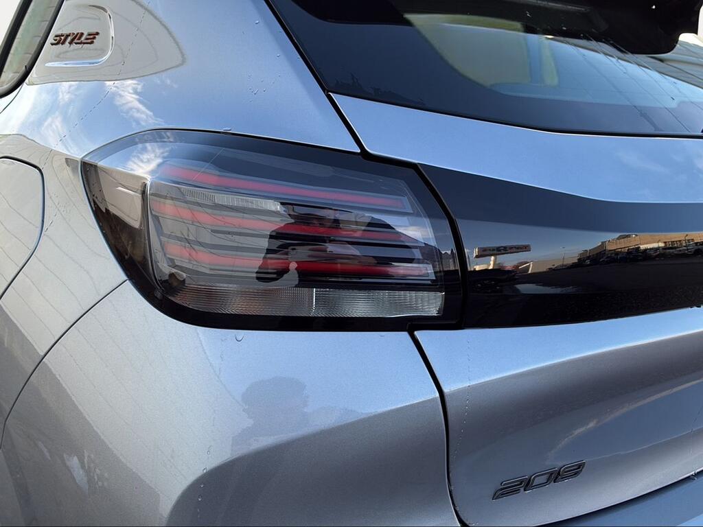 Peugeot 208 Style HYBRID 110 eDCS6 - Foto 1355