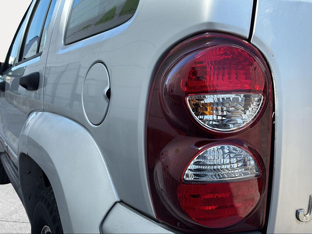 Jeep Cherokee 2.8 CRD Sport - Foto 1503
