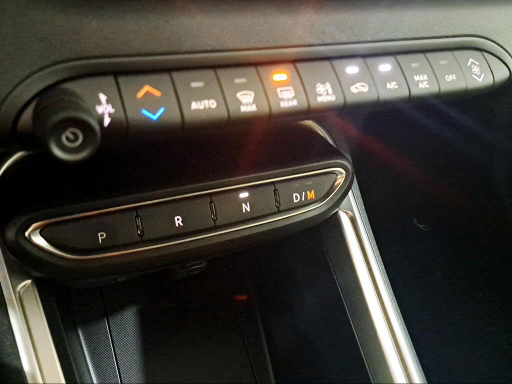 Jeep Avenger AVENGER HYBRID 4XE UPLAND 145CV - Foto 411