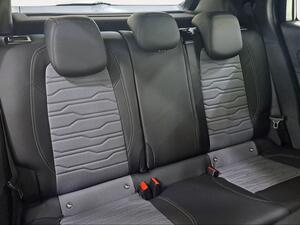 Jeep Avenger AVENGER HYBRID 4XE UPLAND 145CV