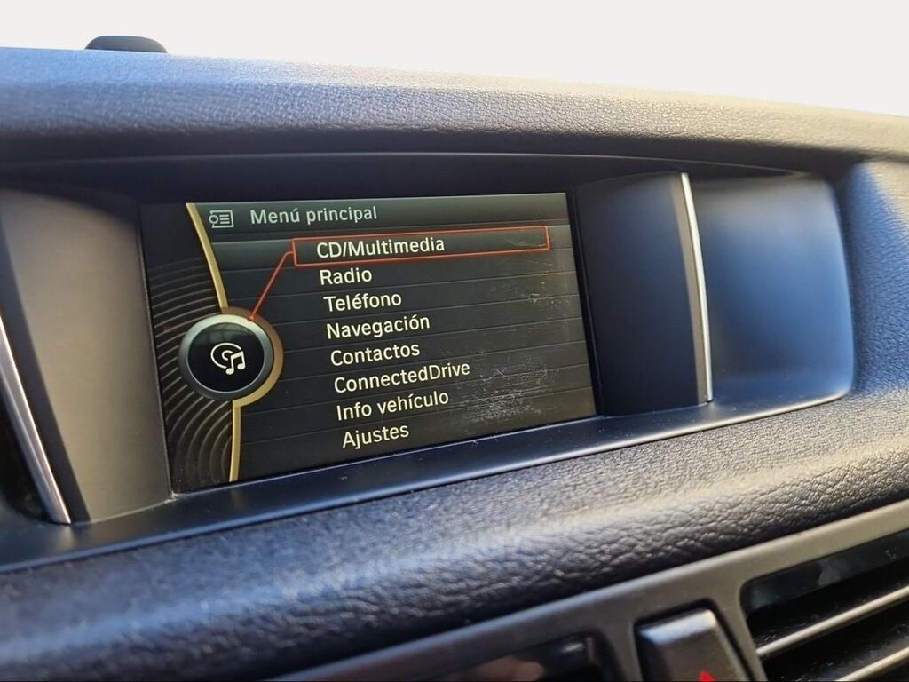 BMW X1 sDrive18d - Foto 922