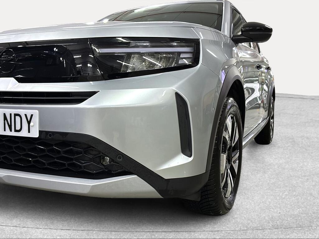 Opel Frontera 1.2T XHT Hybrid eDCT6 107kW GS - Foto 392