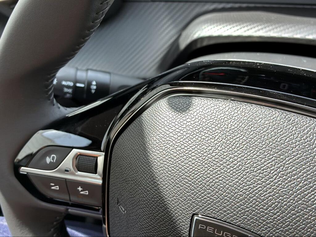 Peugeot 208 Style Gasolina 100 S&S 6 Vel MAN - Foto 951