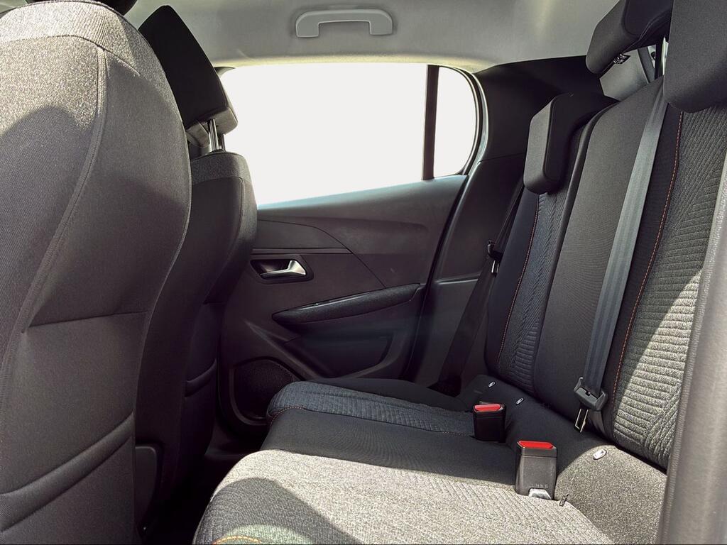 Peugeot 208 Style Gasolina 100 S&S 6 Vel MAN - Foto 939
