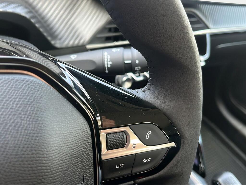 Peugeot 208 Active Puretech 75 - Foto 803