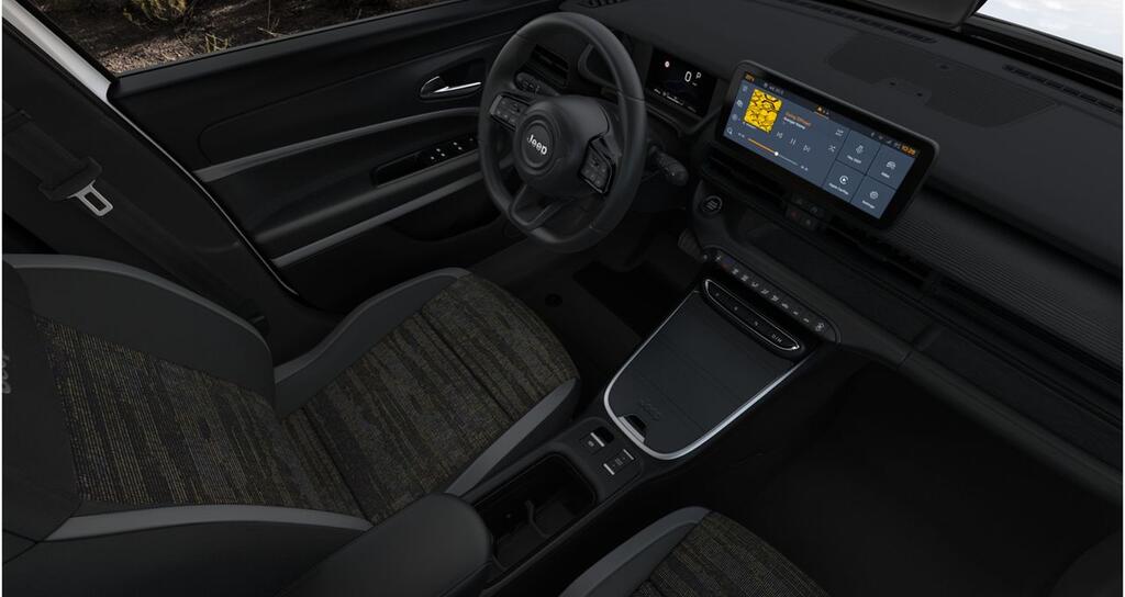 Jeep Avenger 1.2 eHybrid 74kW (100CV) Longitude - Foto 189