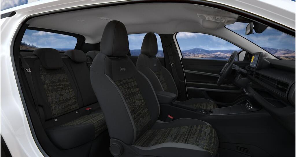 Jeep Avenger 1.2 eHybrid 74kW (100CV) Longitude - Foto 190