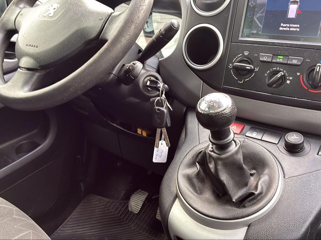 Peugeot Partner PARTNER TEPEE ACTIVE 1.6 BHDI 120CV - Foto 27