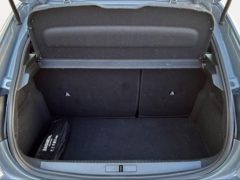 Peugeot 208 Active Puretech 75 - Foto 983