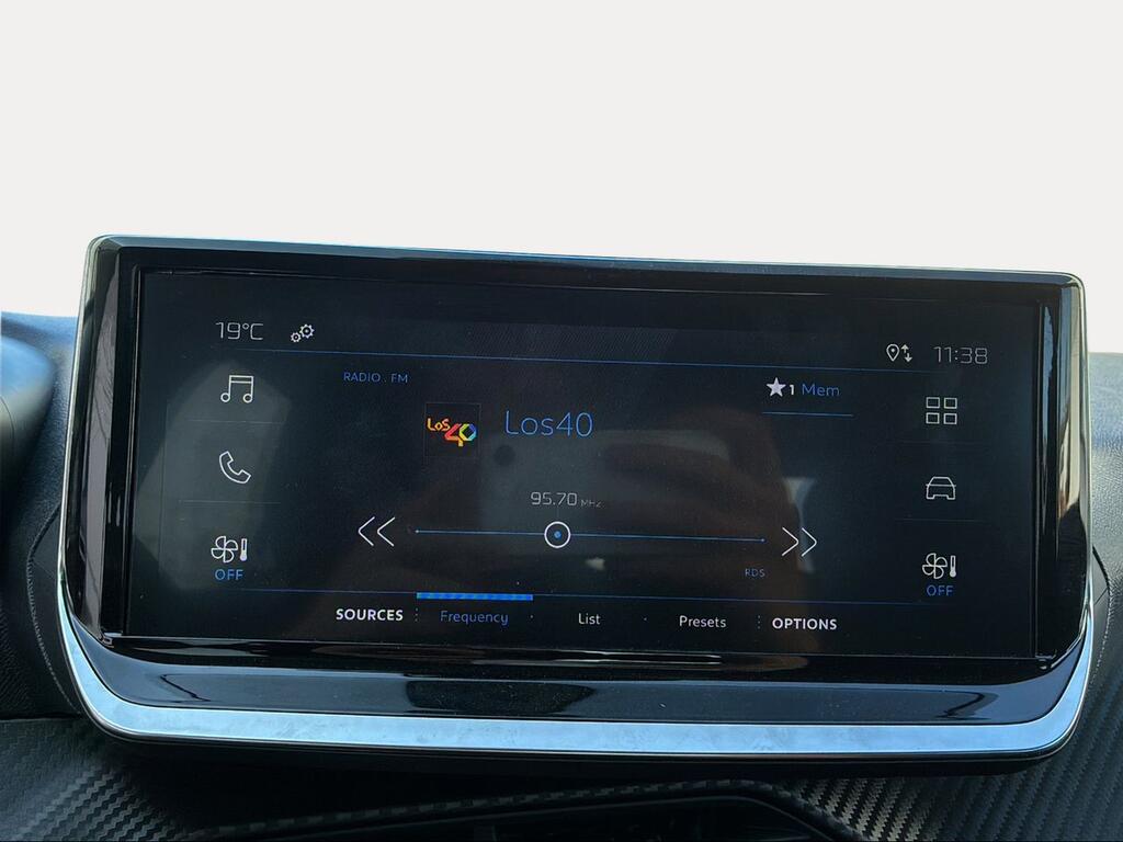 Peugeot 208 Active Puretech 75 - Foto 989