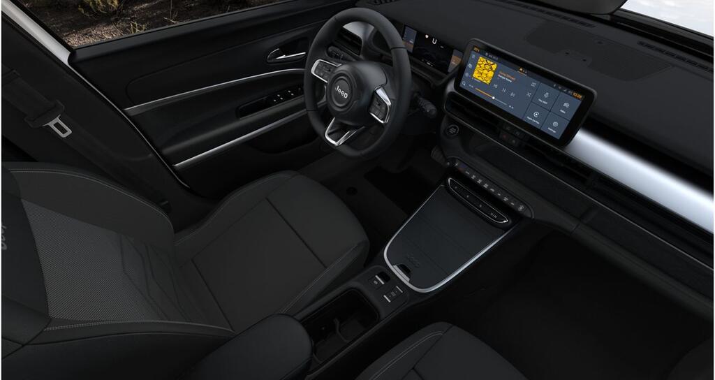 Jeep Avenger 1.2 eHybrid 74kW (100CV) Altitude - Foto 7