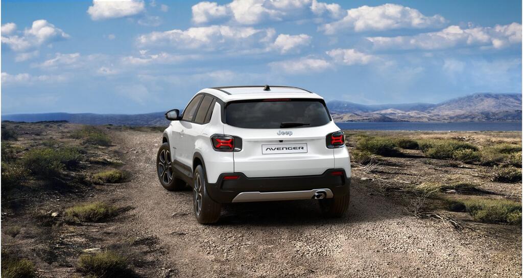 Jeep Avenger 1.2 G 74kW (100CV) Summit - Foto 26