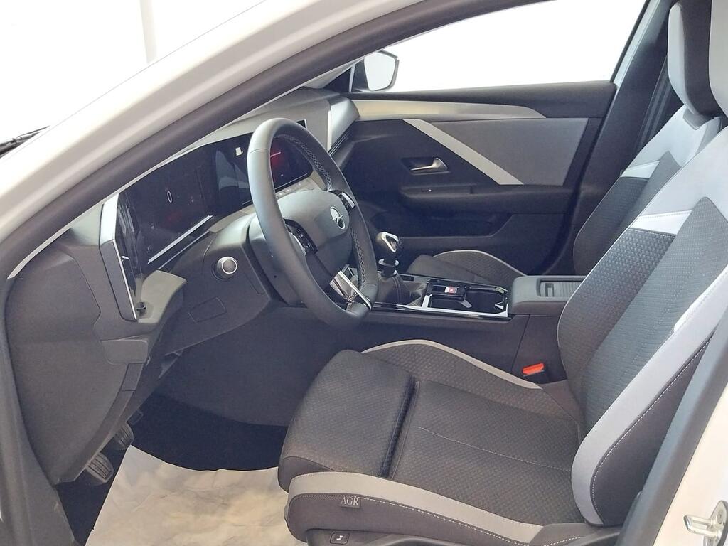 Opel Astra 1.2T XHL 81kW (110CV) Tech Edition - Foto 27