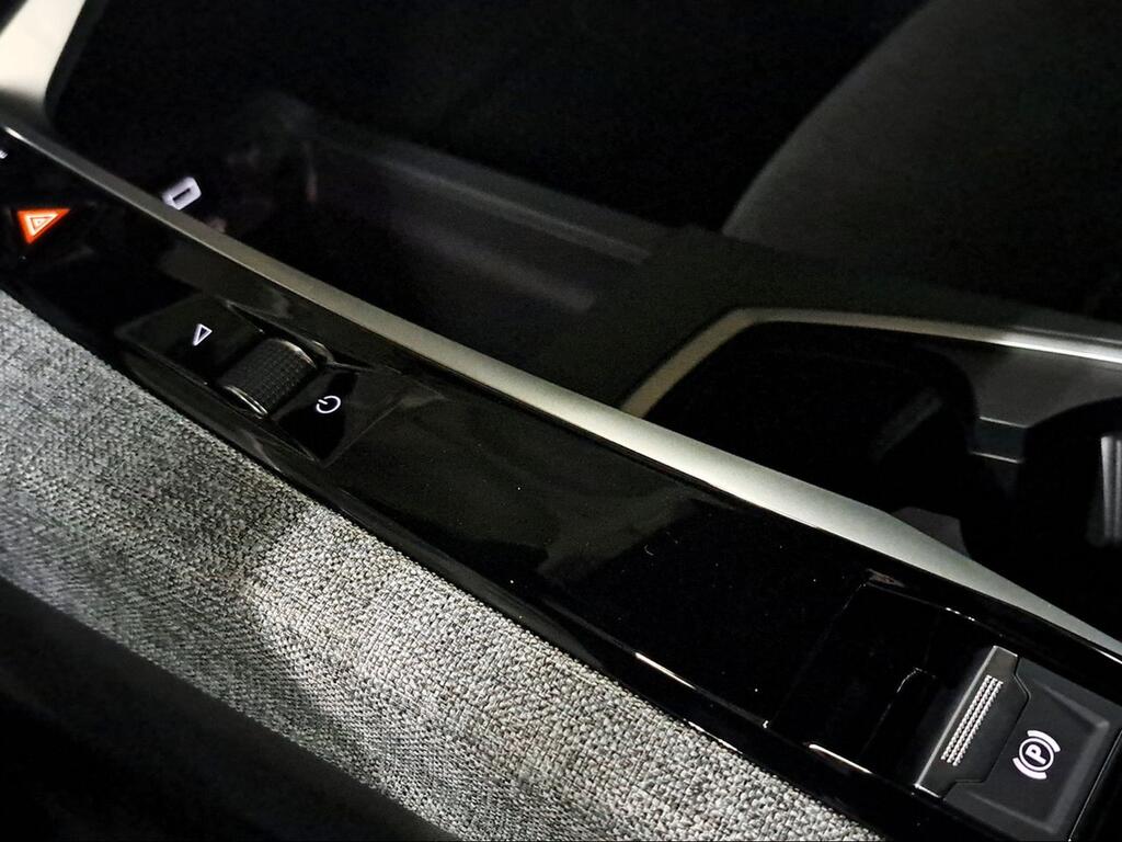 Peugeot 5008 1.2 100KW GT eDCS6 Hybrid - Foto 1026