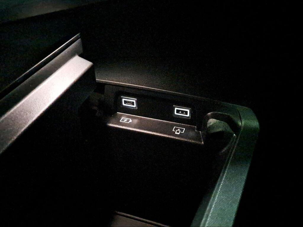 Peugeot 5008 1.2 100KW GT eDCS6 Hybrid - Foto 1027