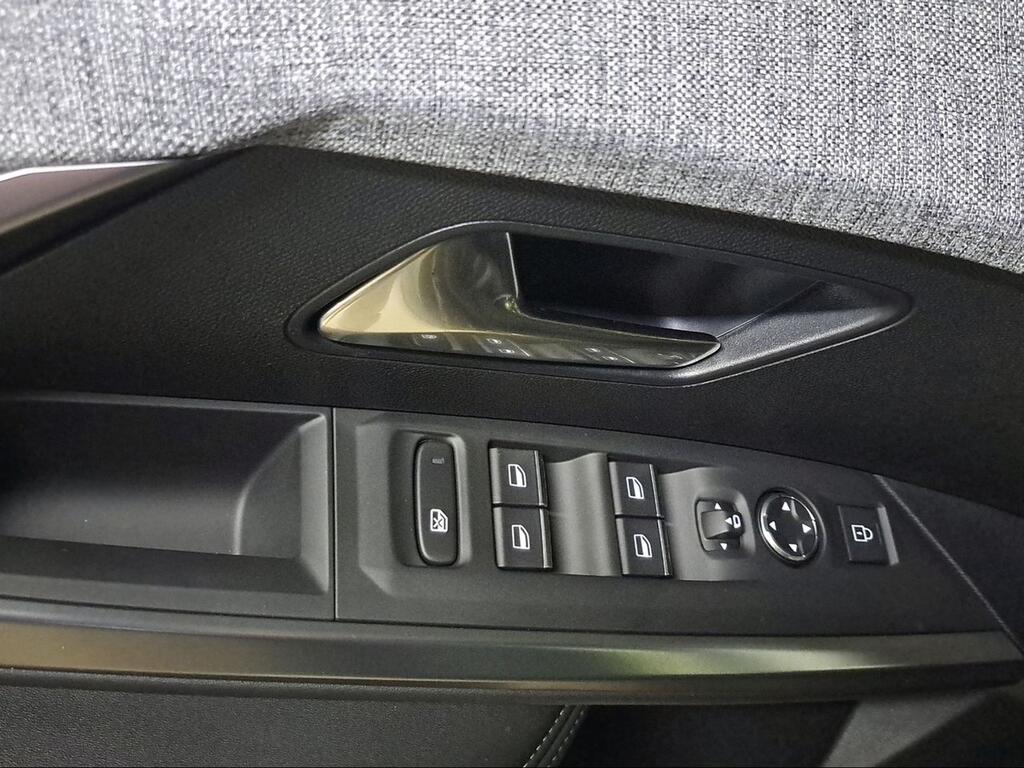 Peugeot 5008 1.2 100KW GT eDCS6 Hybrid - Foto 1015