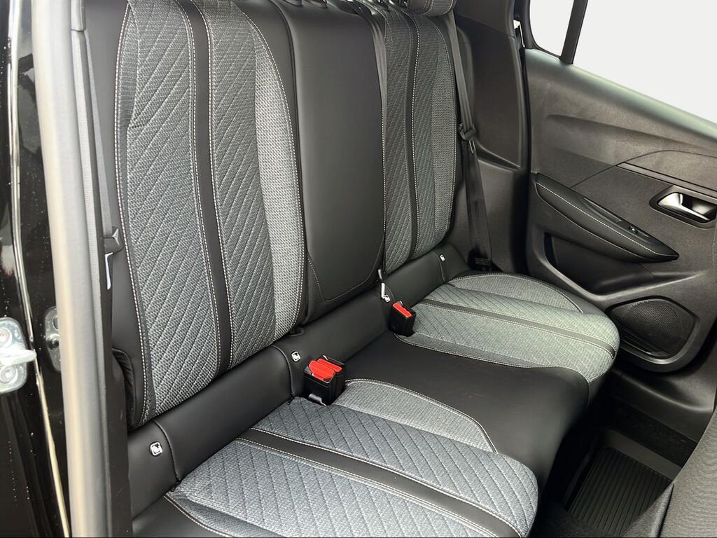 Peugeot 208 Allure Gasolina 100 S&S 6 Vel. MAN - Foto 1228