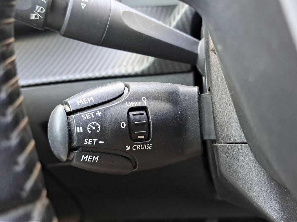 Peugeot 208 PureTech 73kW (100CV) Allure - Foto 1206