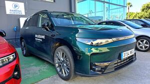 Leapmotor C10 C10 REEV 28.4 kWh Design Auto