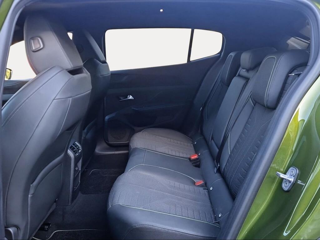 Peugeot 408 408 GT HYBRID 145 eDCS6 - Foto 1629