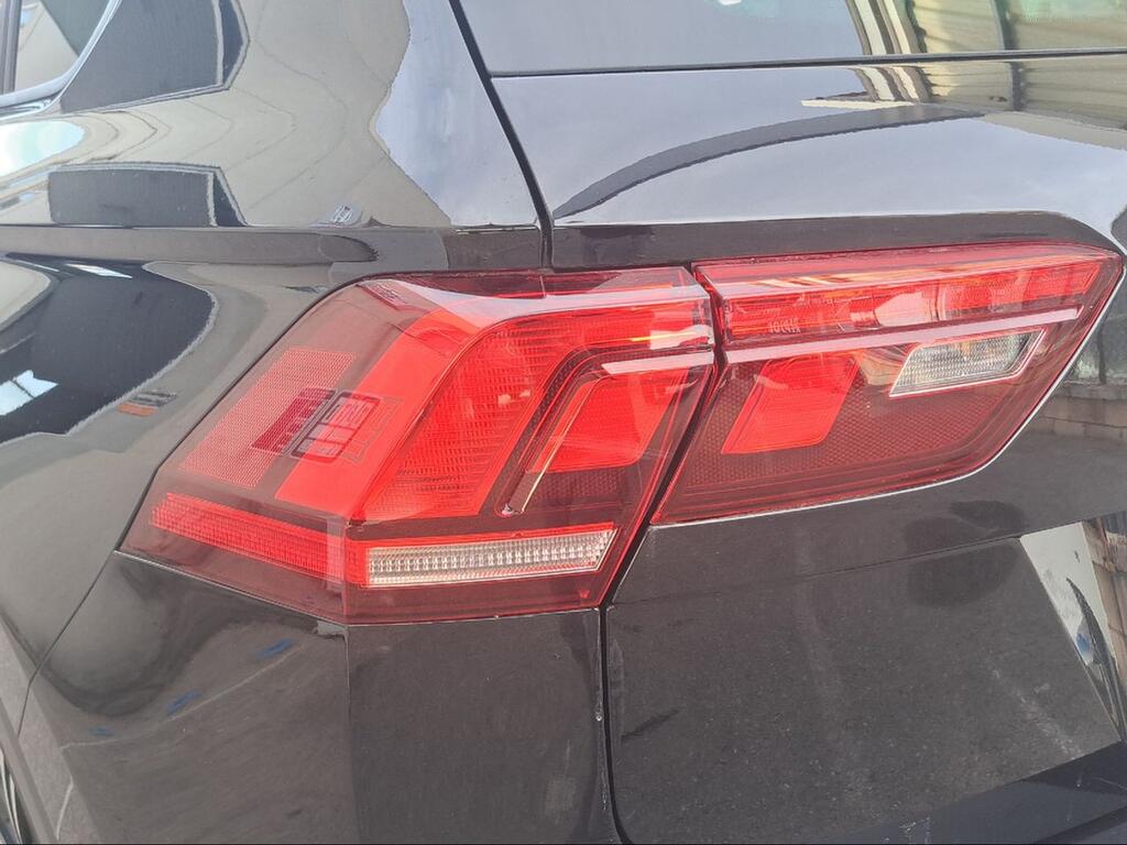 Volkswagen Tiguan Life 2.0 TDI 110kW (150CV) DSG - Foto 912