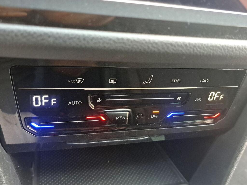 Volkswagen Tiguan Life 2.0 TDI 110kW (150CV) DSG - Foto 919