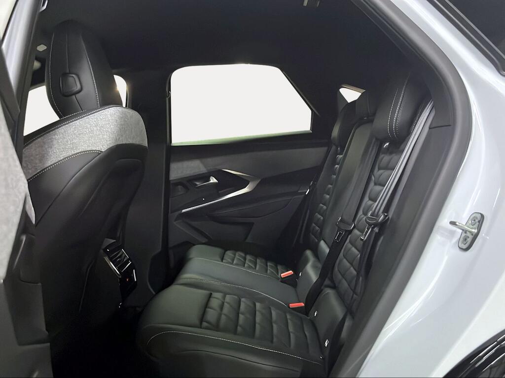 Peugeot e-3008 GT Eléctrico 210 (157 kW) - Foto 1525