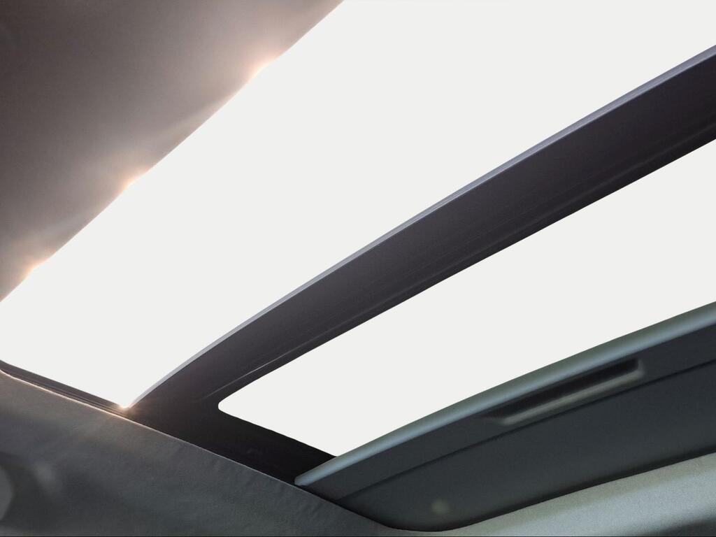 Citroën C4 PureTech 130 S&S 6v Shine - Foto 847