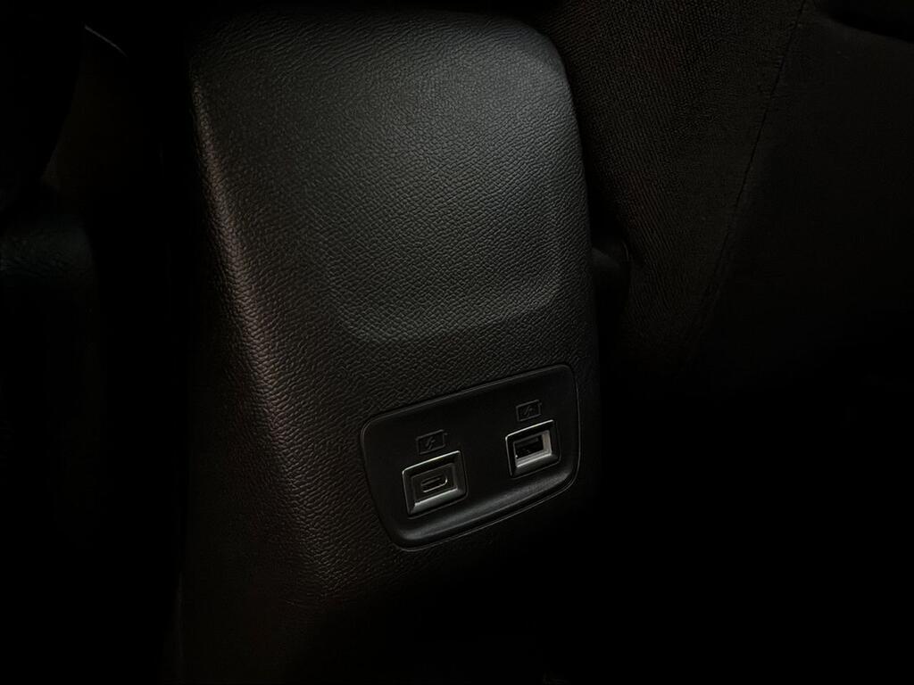 Peugeot 208 Allure HYBRID 110 eDCS6 - Foto 1597